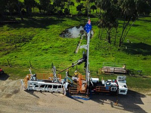 gas-field-services-300x225