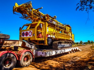 servicing-rigs-300x225
